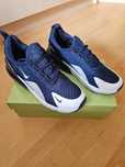 Продам Nike кроссовки срочно
