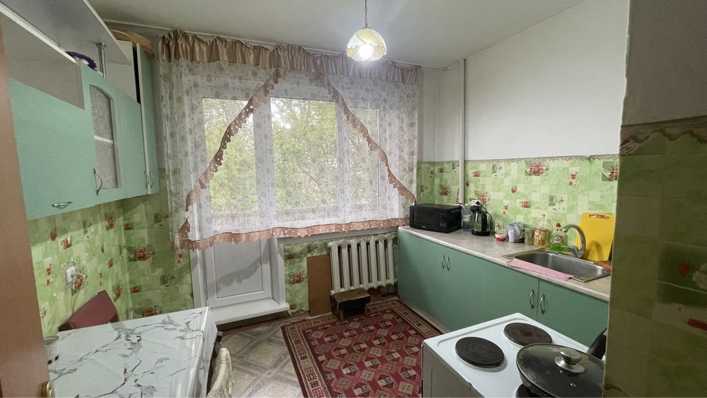 Продам двух комнатную квартиру