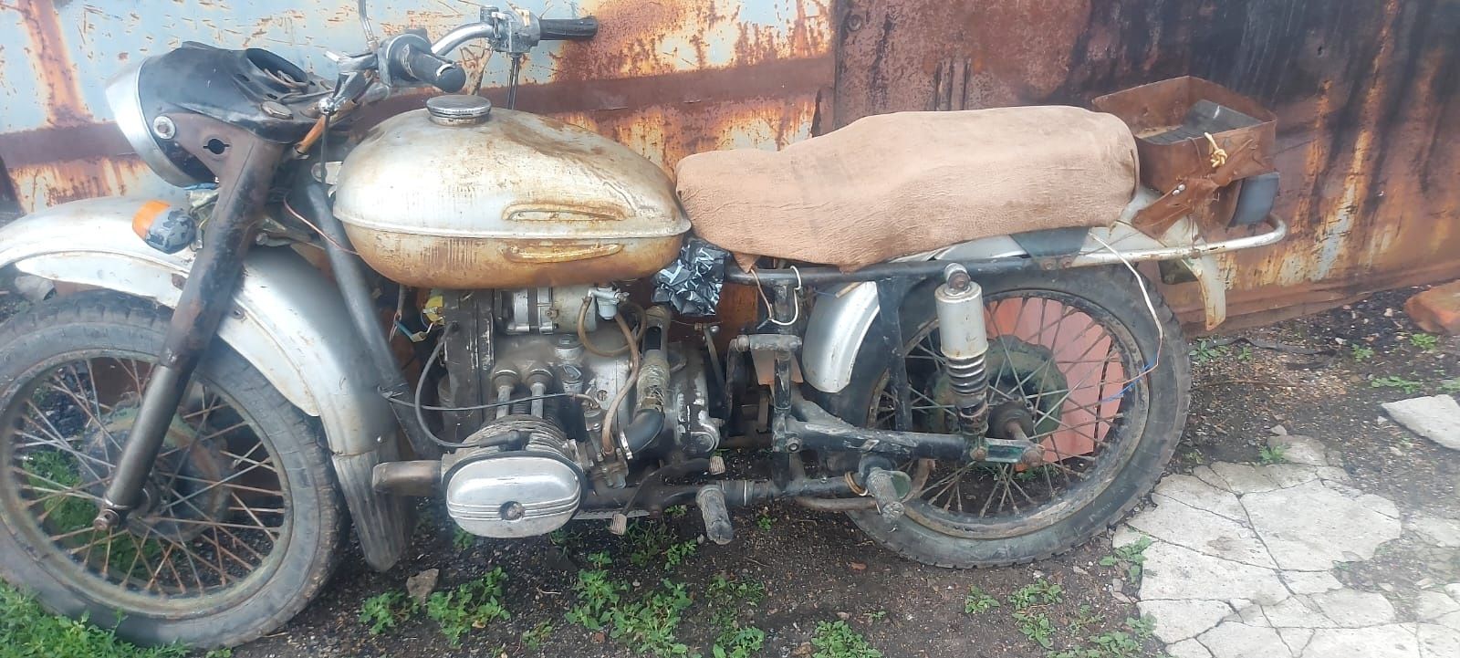 Продам мотоцикл Урал