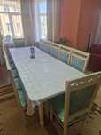 Стол со стульями