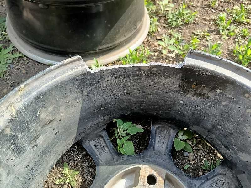 Продам легкосплавные диски R14  4*100