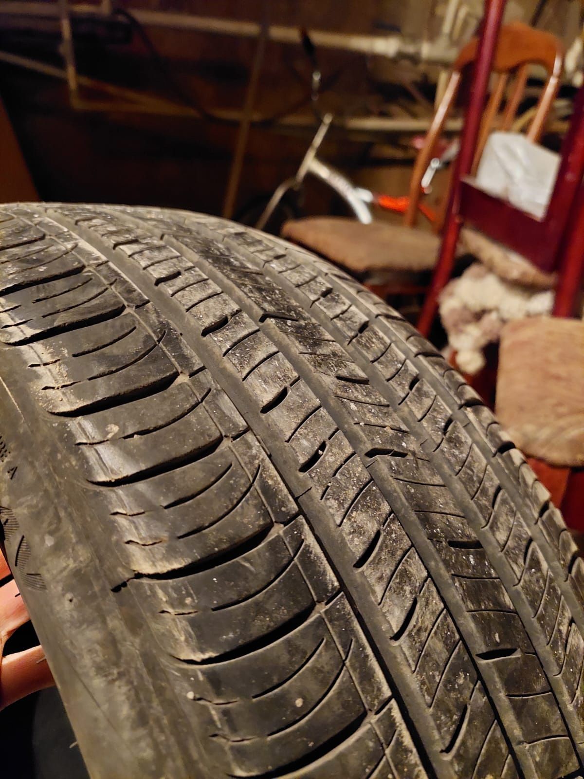 Kumho 215/55/17 лето