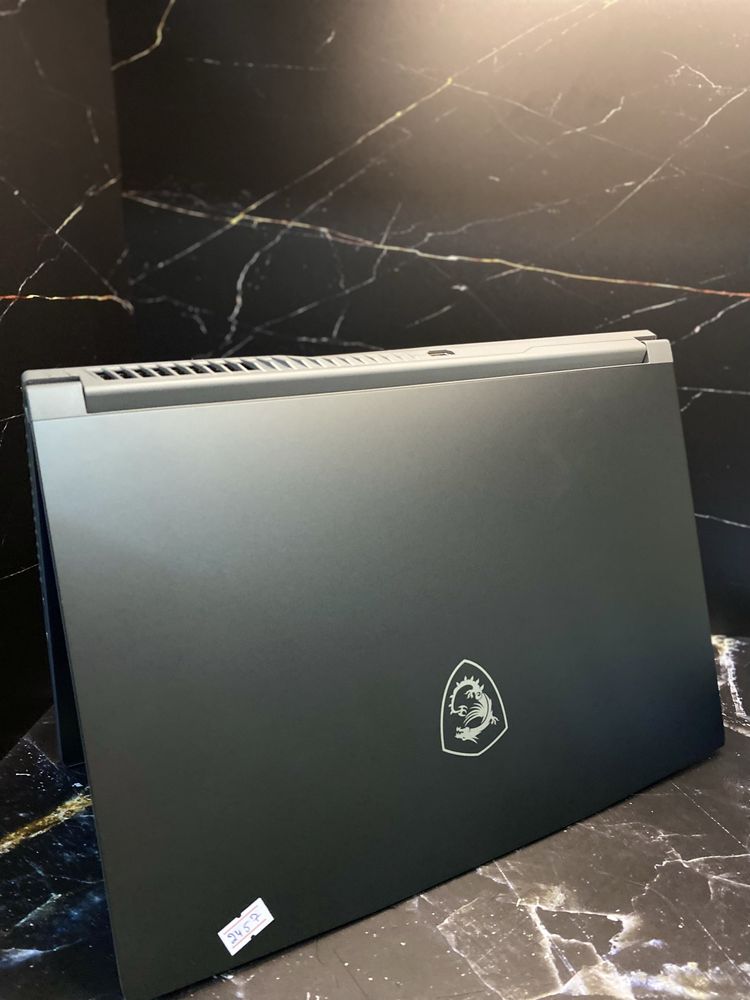 Игравой ноутбук MSI i7-12 RTX 3050