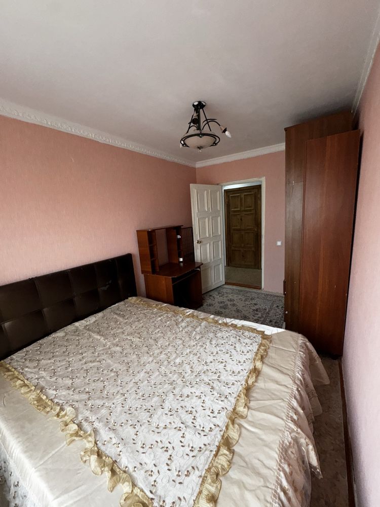 Продам 2-комнатную квартиру