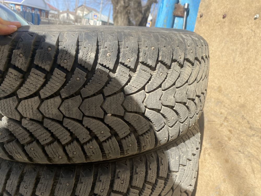 MAXTREK 235/60R17