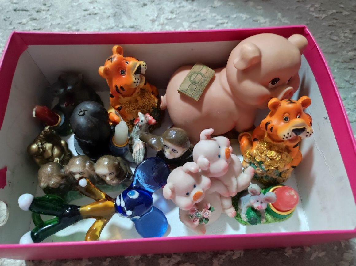Игрушки и украшения для девочек за Барни