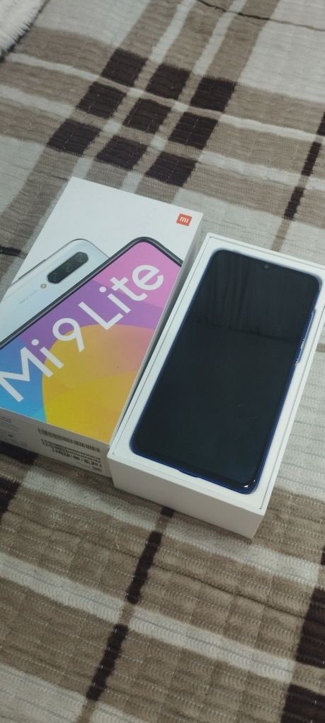 Продам Xiaomi Mi 9 lite