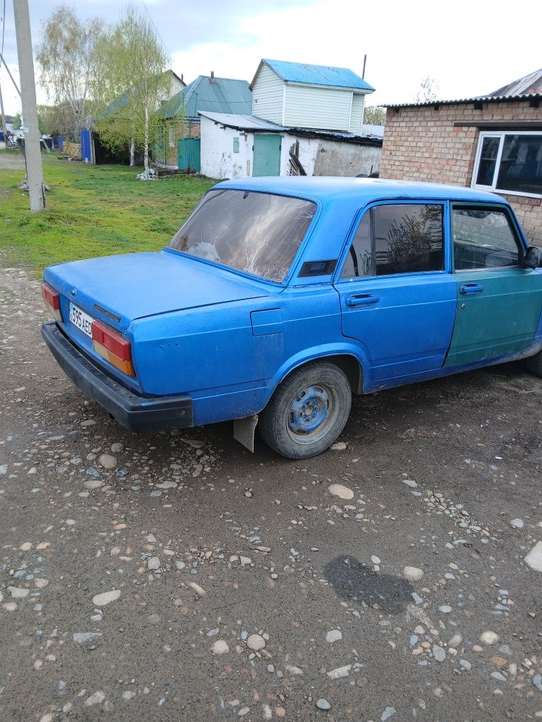 Ваз 2107седан 1998 годь