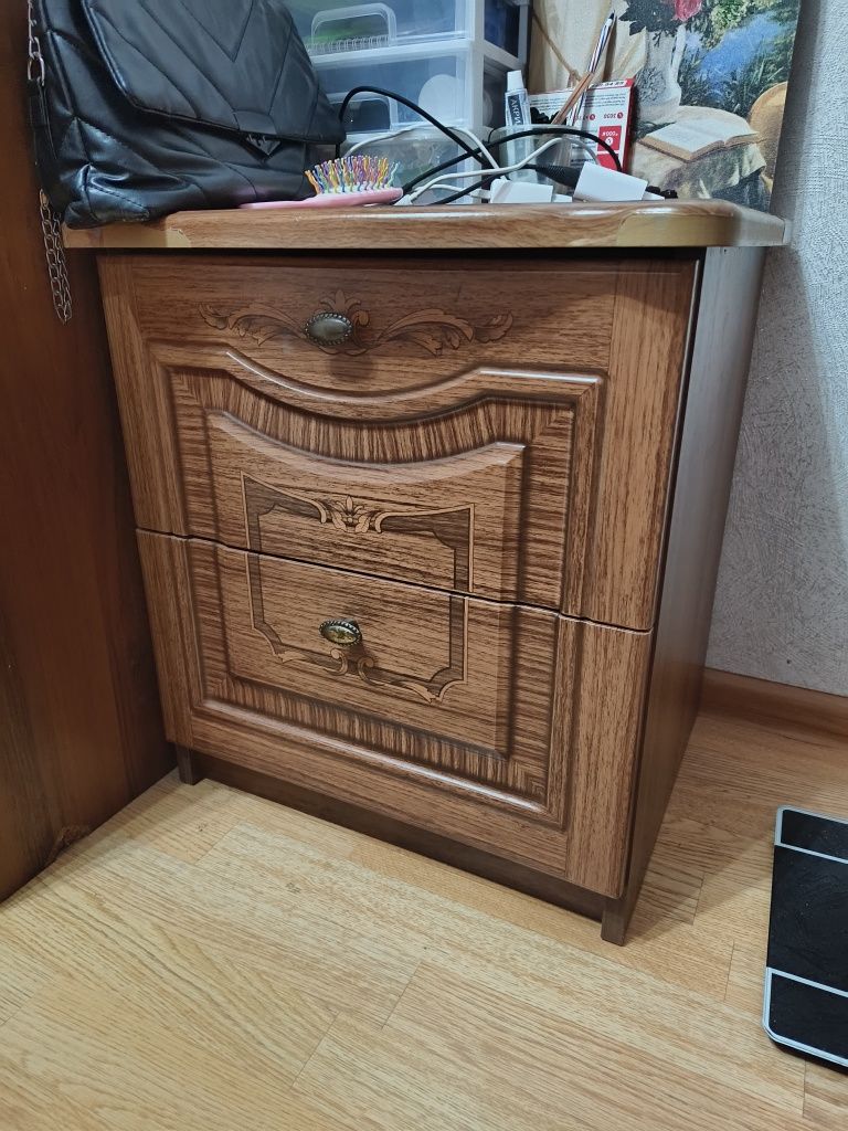 Спальный гарнитур