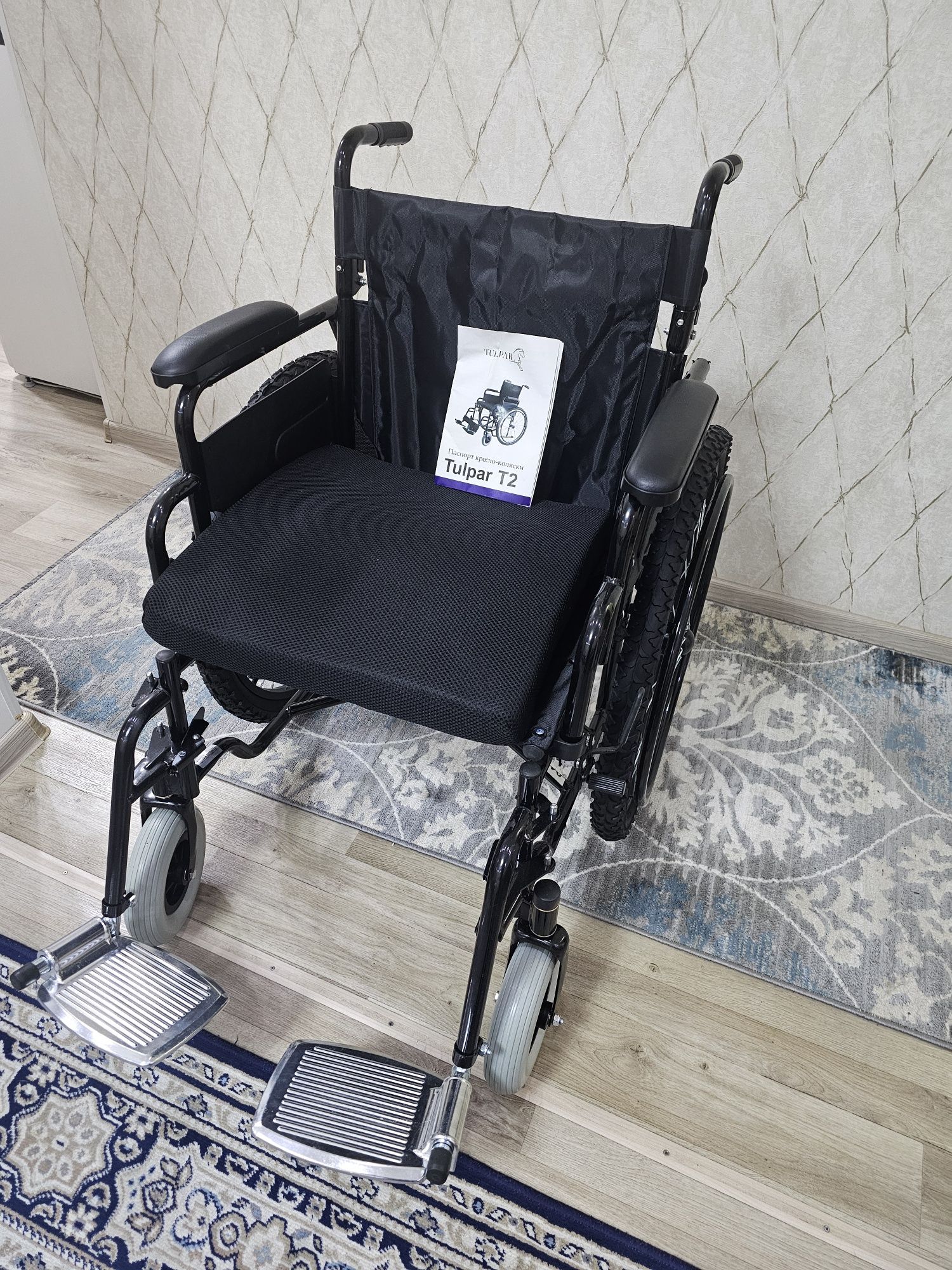 Продам новую инвалидную коляску прогулочная