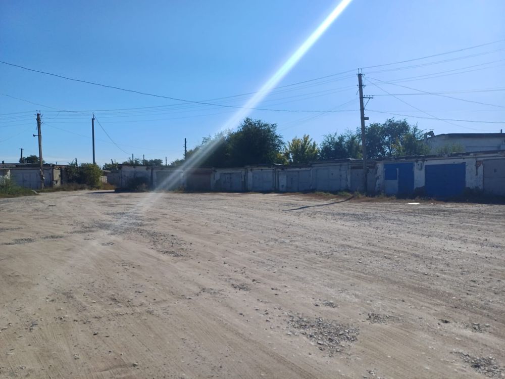 Продам гараж в 9 обществе
