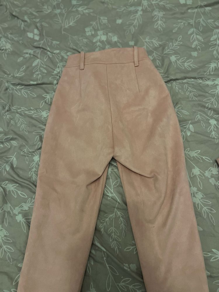 Женские вещи s,m,L костюмы, двойки