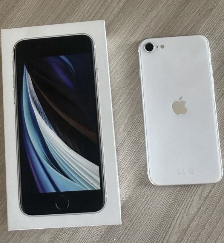Iphone SE 2020 64 gb 78 akb