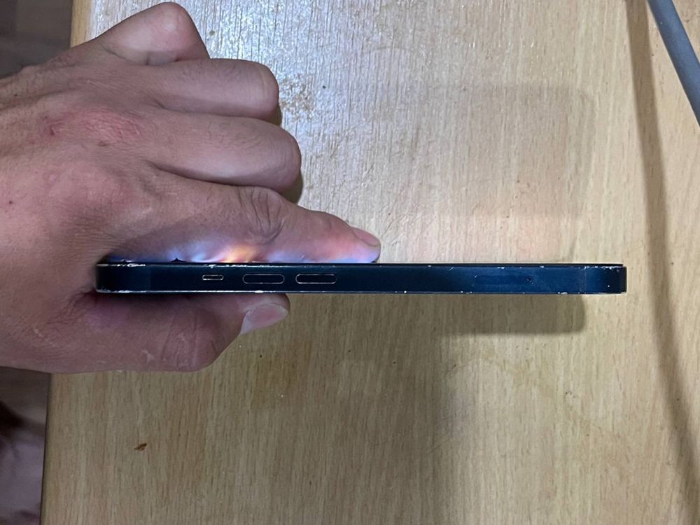 iphone 13 midnight
