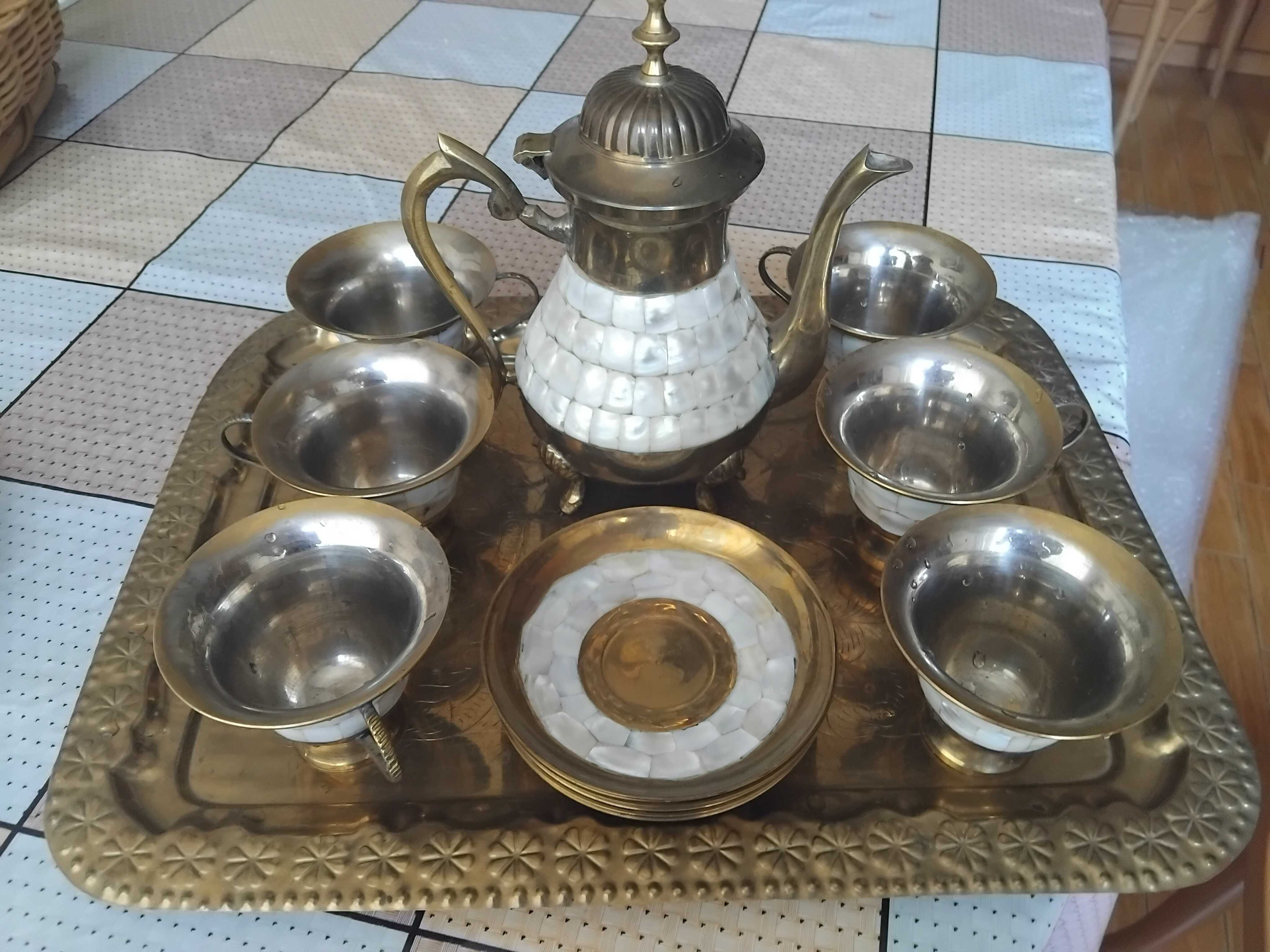 чайный сервиз из Индии