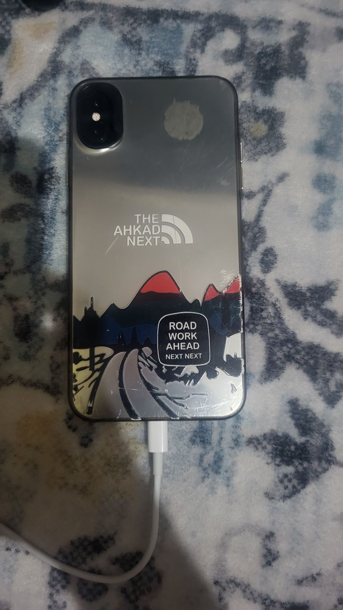IPhone XS max 256 заблокированный
