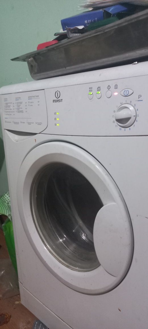 Продам стиральную машину  Индезит