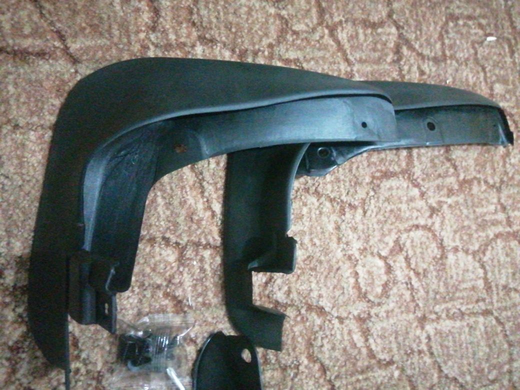 FAW B50. БРЫЗГОВИКИ комплект