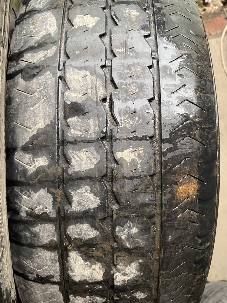 На 15  C 225/70. 2 шт в наличии