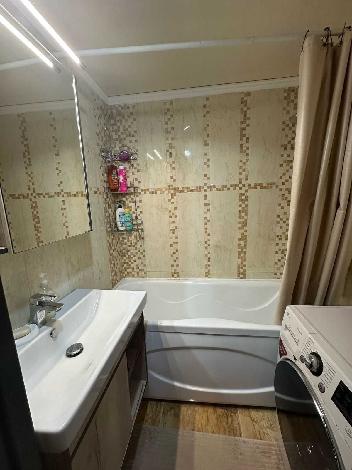 Продам 3шку в 8 микрорайоне