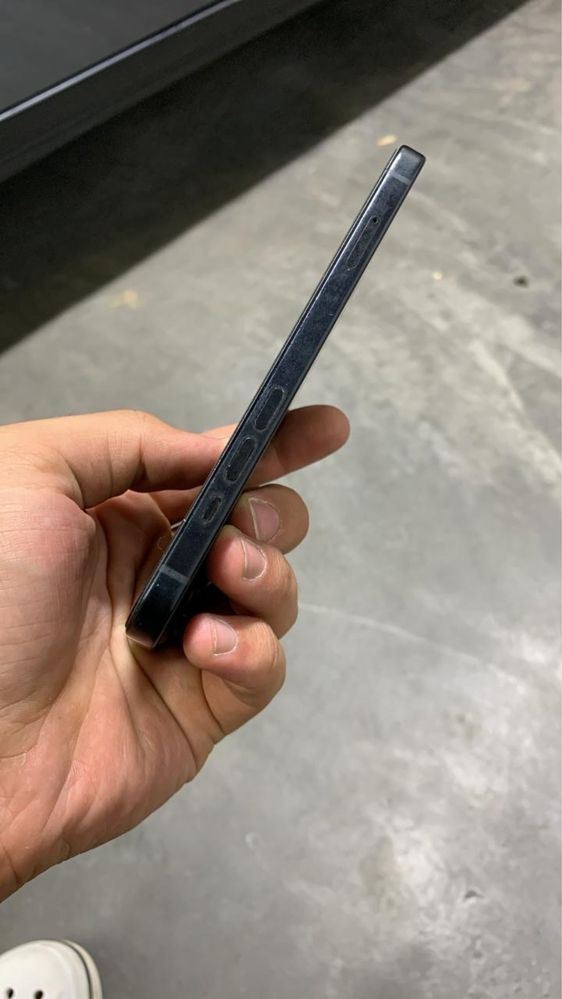 Iphone 15 на гарантии