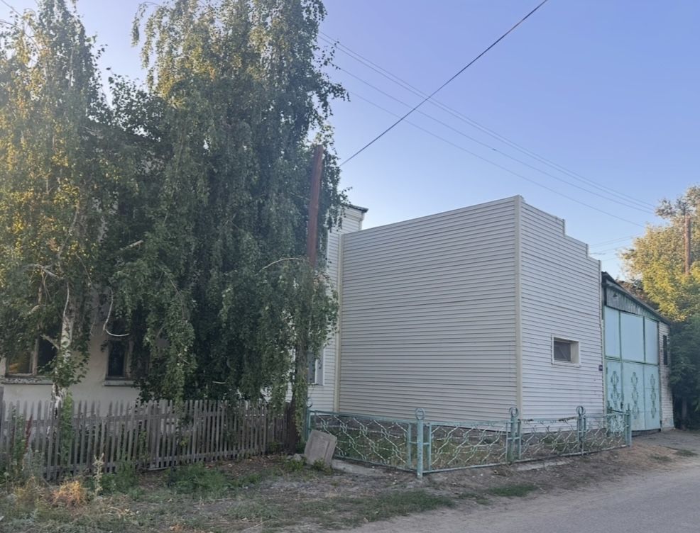 Продам добротный коттедж