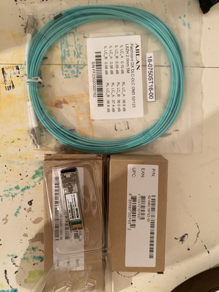 2 модуля приемопередатчик Fibre Channel SFP 16G