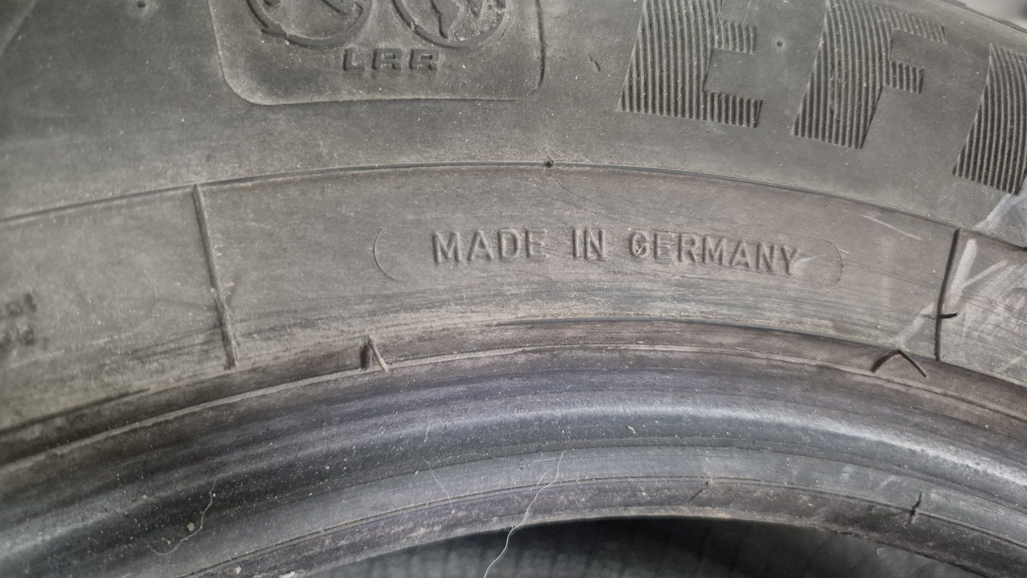 Резина 235/65r17