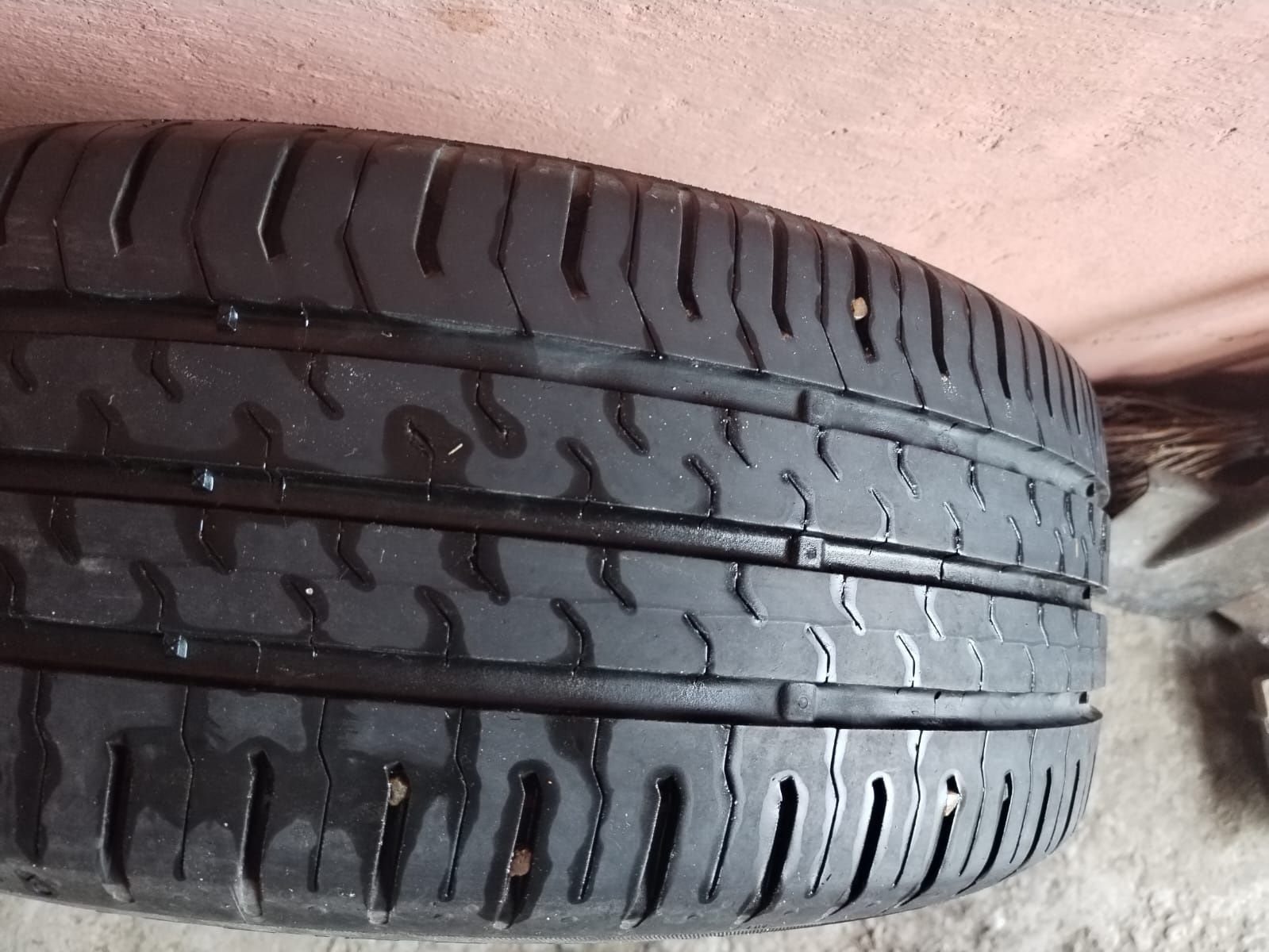 Продам шины Continental
