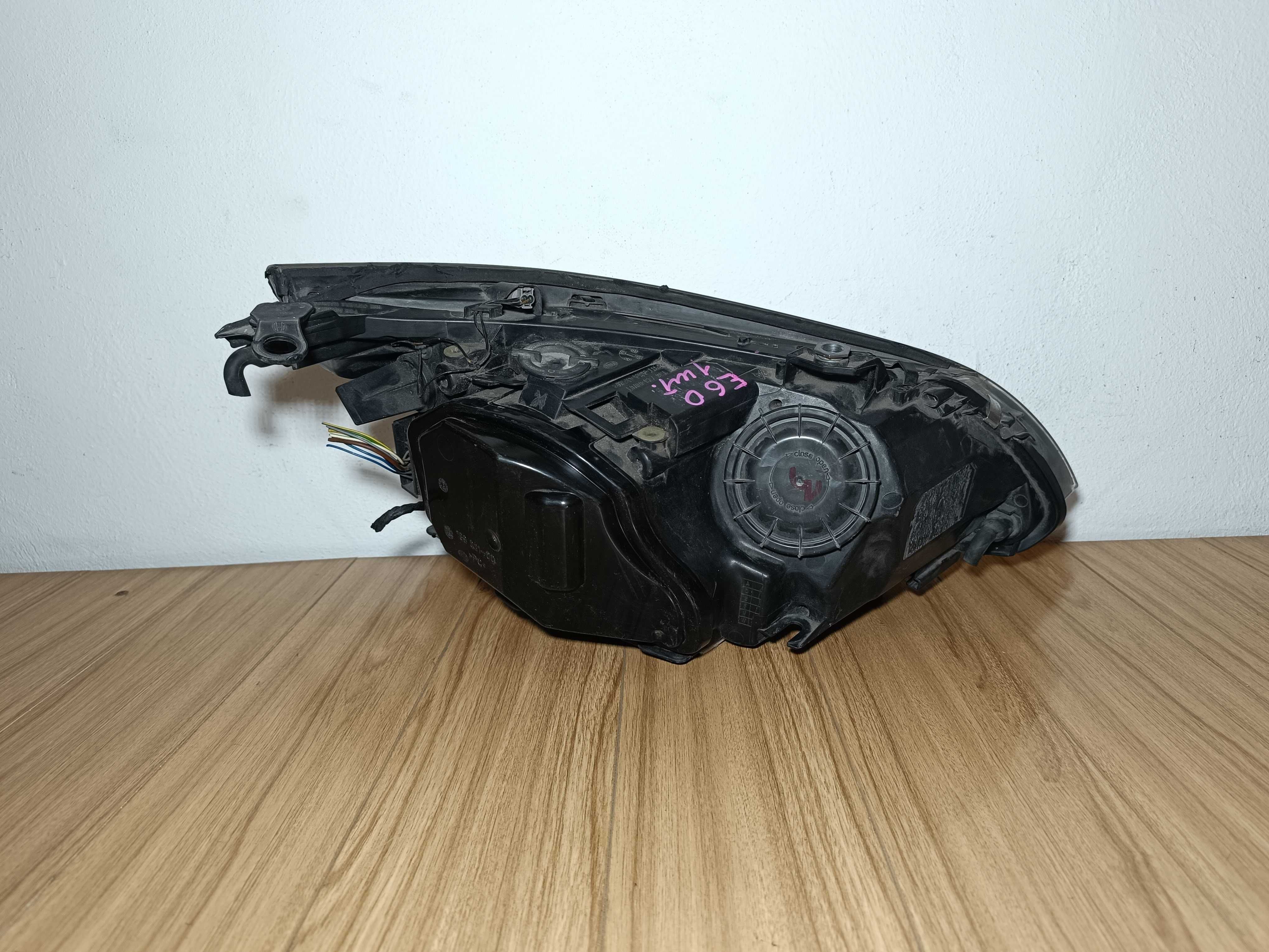 Фара 1шт левая XENON BMW 5 серии E60 Дорест 02-07г БМВ Е60 E61 Ксенон
