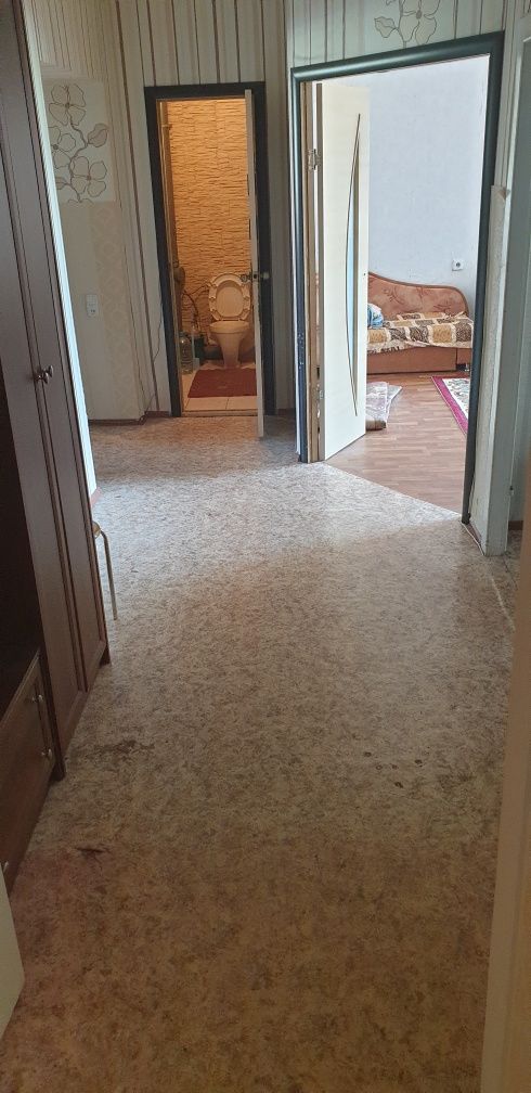 Сдам 2 комнатную квартиру в центре