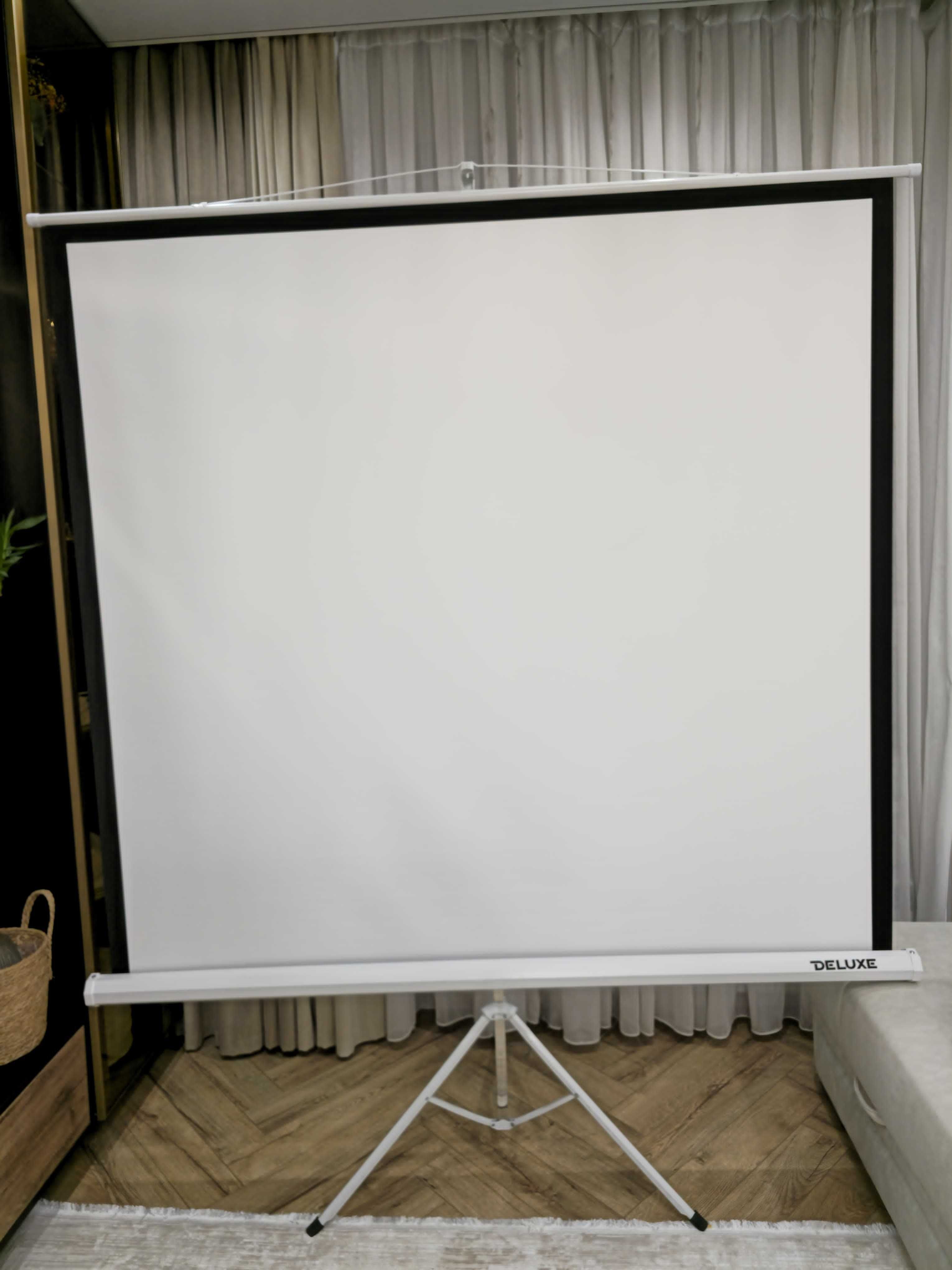 Аренда Проектор Epson + Экран + Колонка с микрофоном Астана