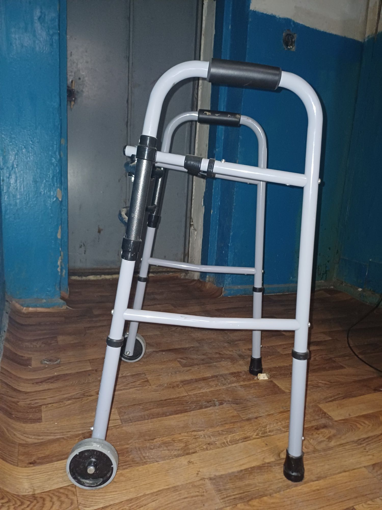 Сатылады бағасы 15 мың