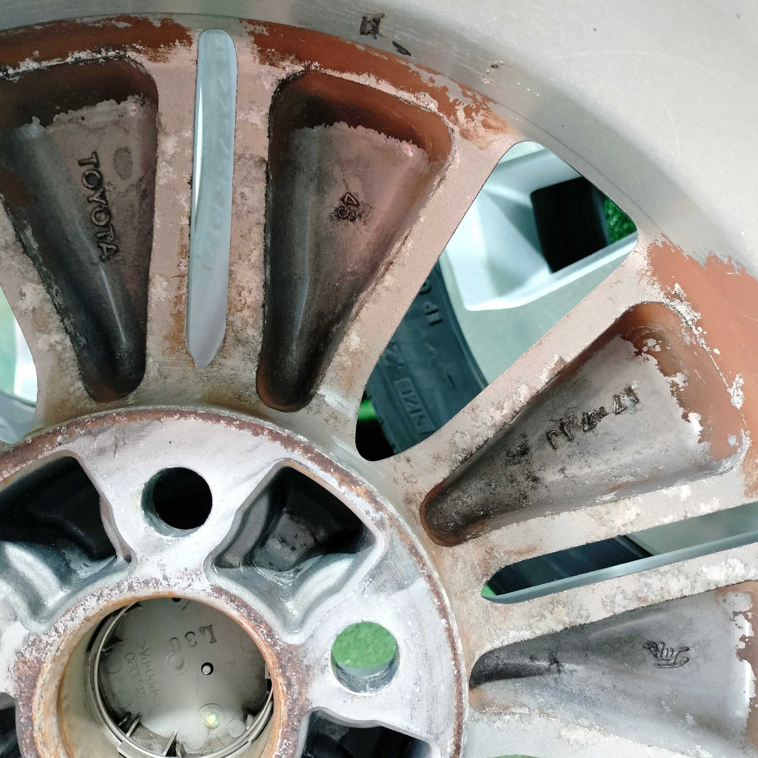 Продам Диск с Шинами Bridgestone nextry 225/55 R17 Toyota 5/114,3