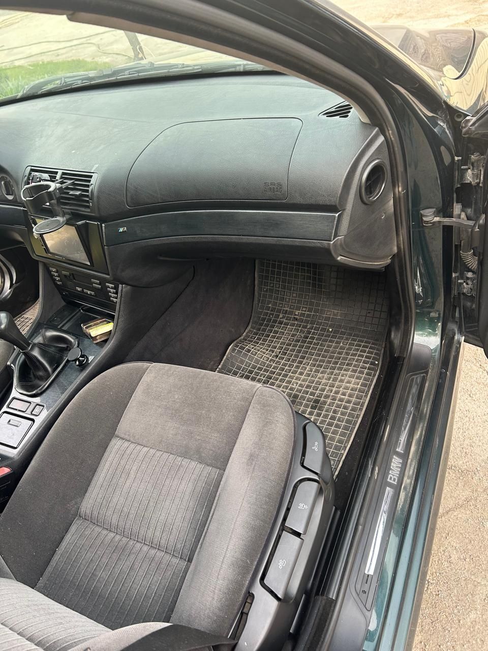 BMW 525i пушка гонка