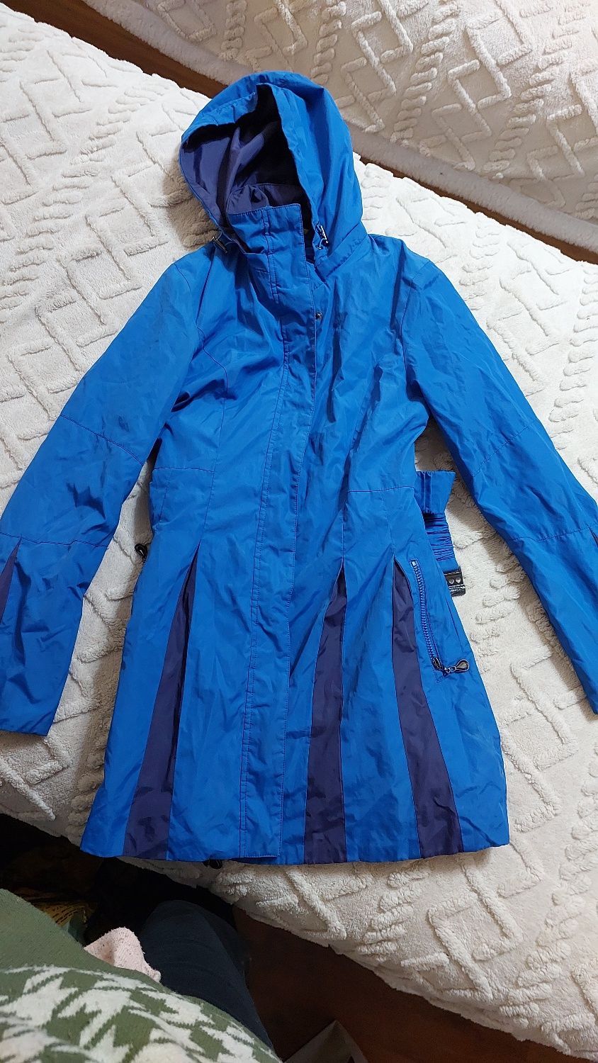 Продам детский плащ