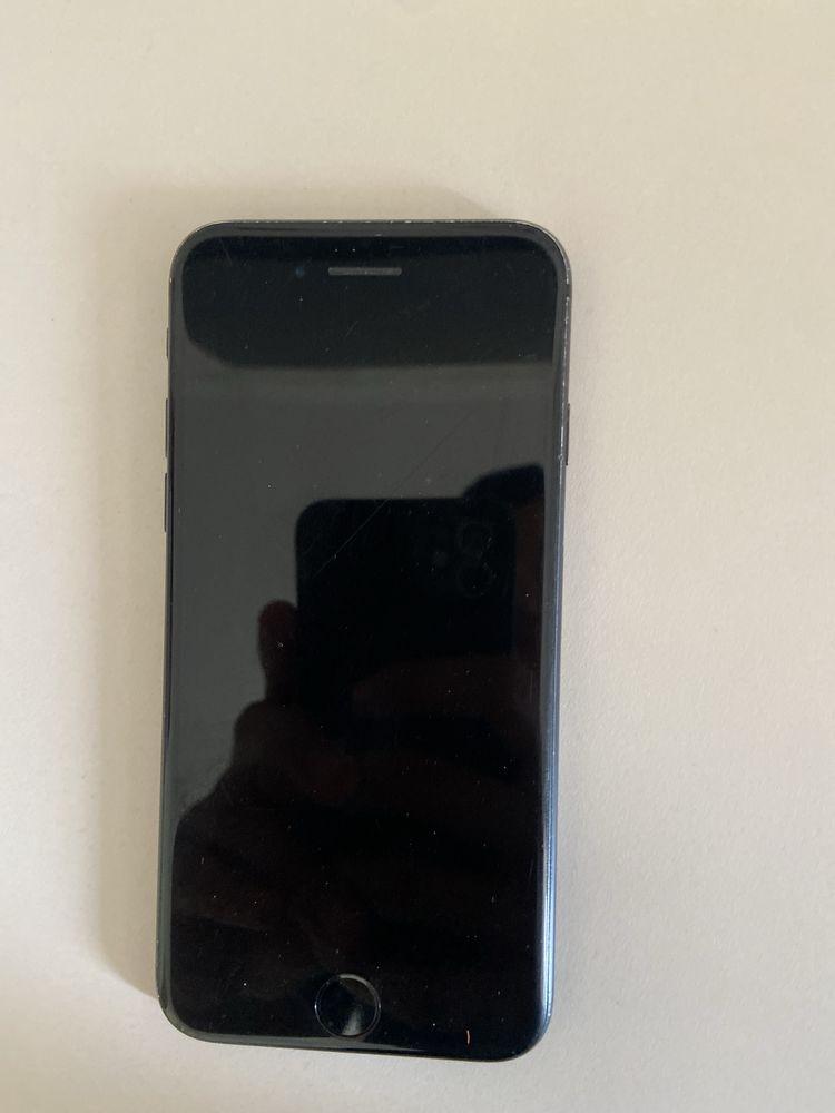 Продается Iphone 7 32 гб