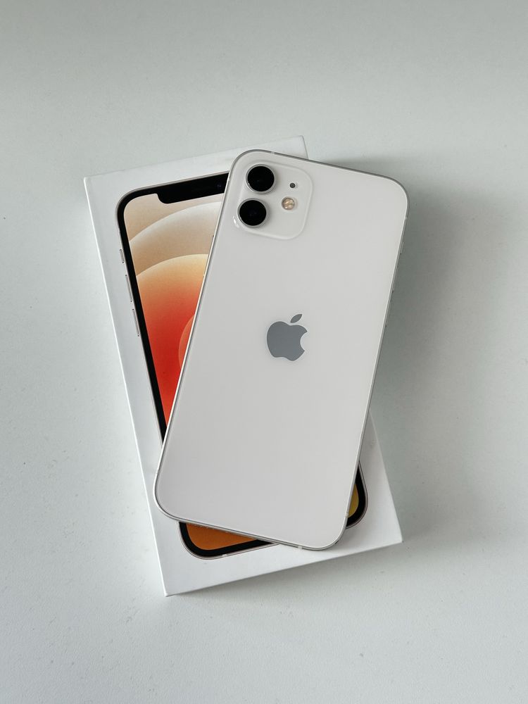 iPhone 12 В отличном состояний
