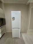 Холодильник Indesit