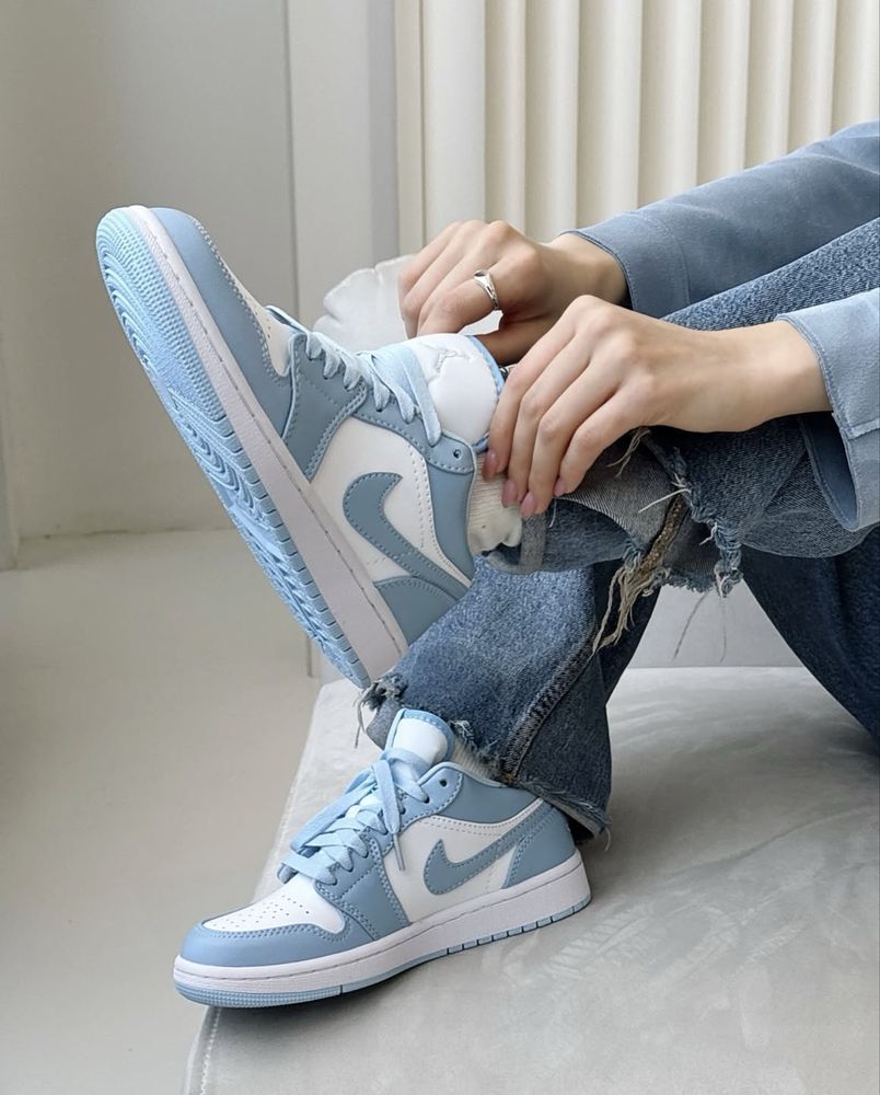 Продам кроссовки Jordan