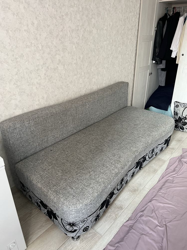 Диван продаже срочно