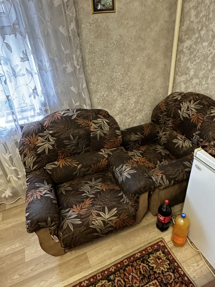 Продам диван, в хорошем состоянии