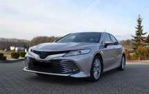 Toyota Camry 2.5 Hybrid Executive CVT