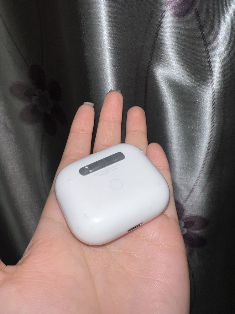 Apple AirPods 3 generation