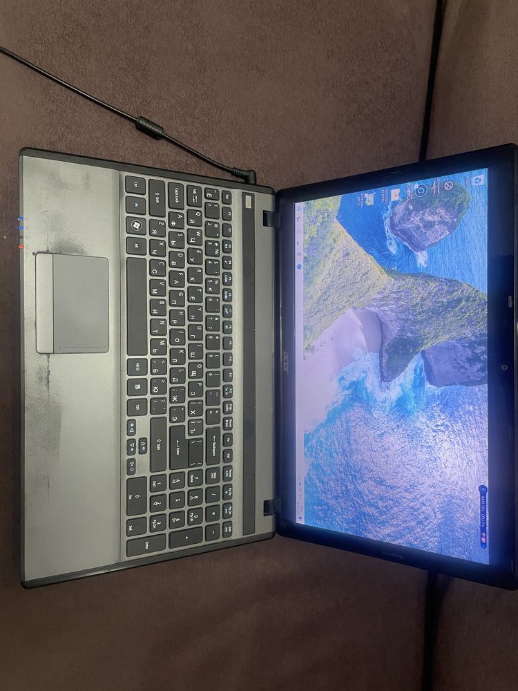 Ноутбук Acer Aspire 5755g