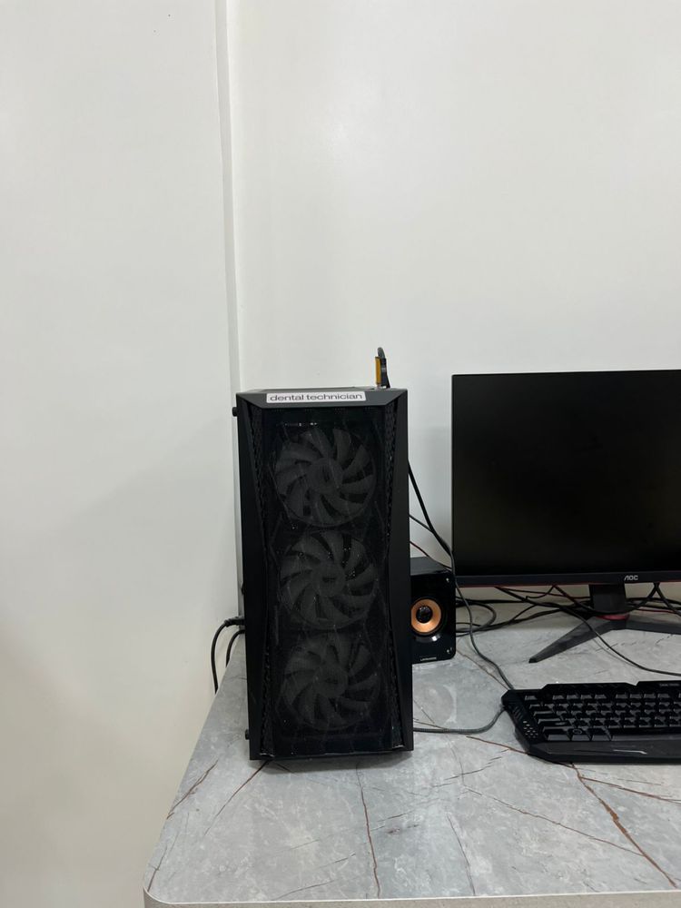 Срочно Продаю сканер upd560 Процессор  Монитор Установлен экзокад 3.0