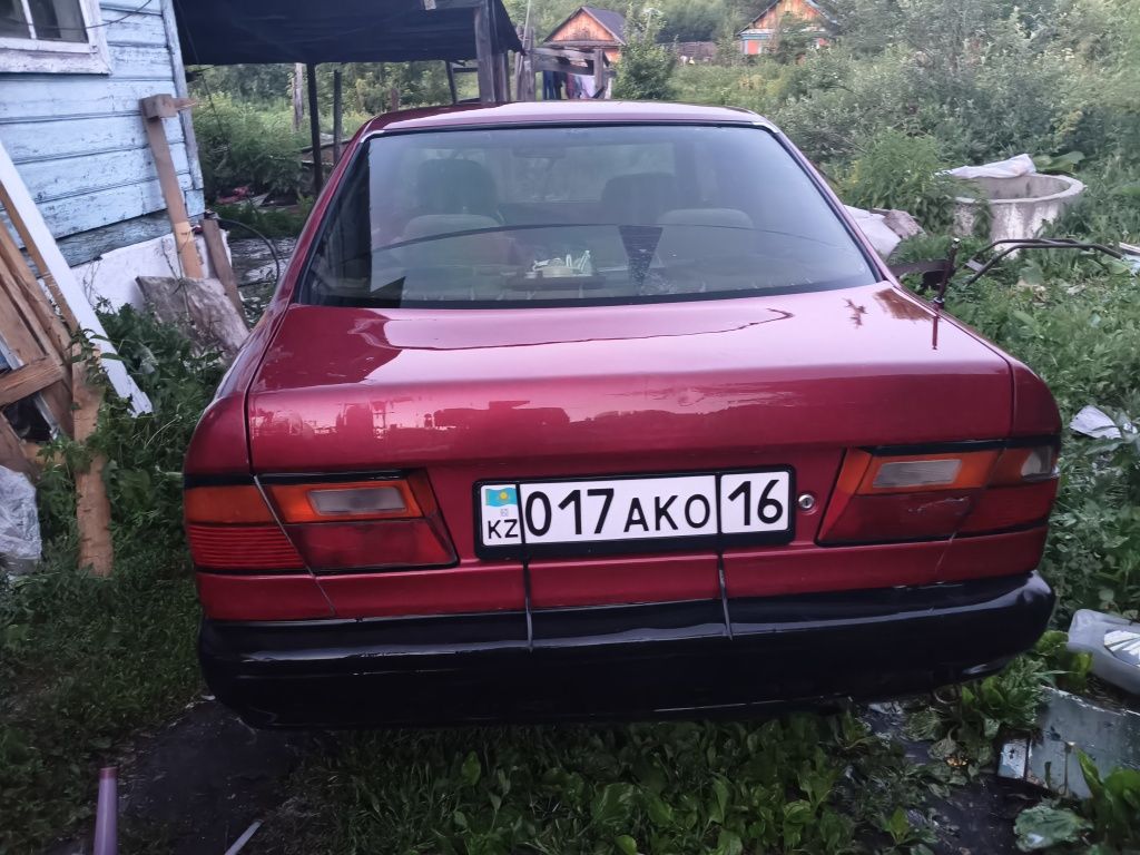 Продам машину нисан
