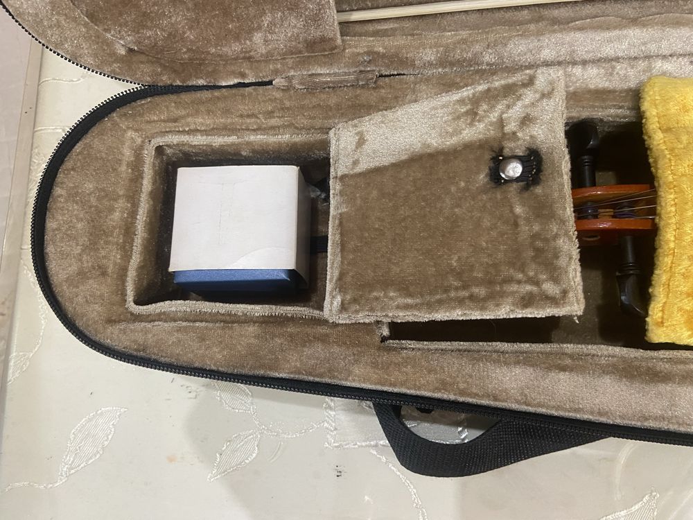 Продам скрипку 1/2