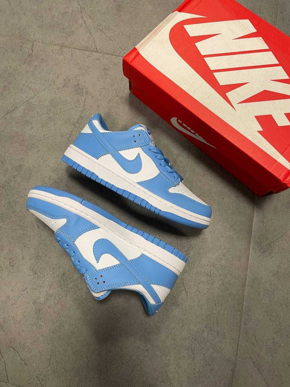 Nike Dunk Low UNIVERSITY Blue