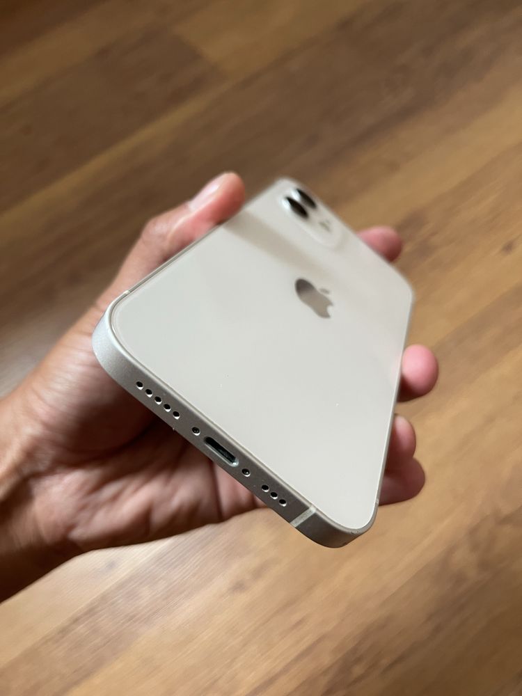Iphone 12 64 GB серебристый